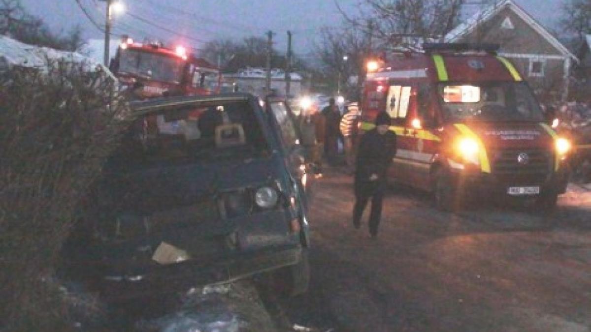 Accident grav în Mureş. A băgat în spital 8 persoane, dar a fugit de la locul faptei