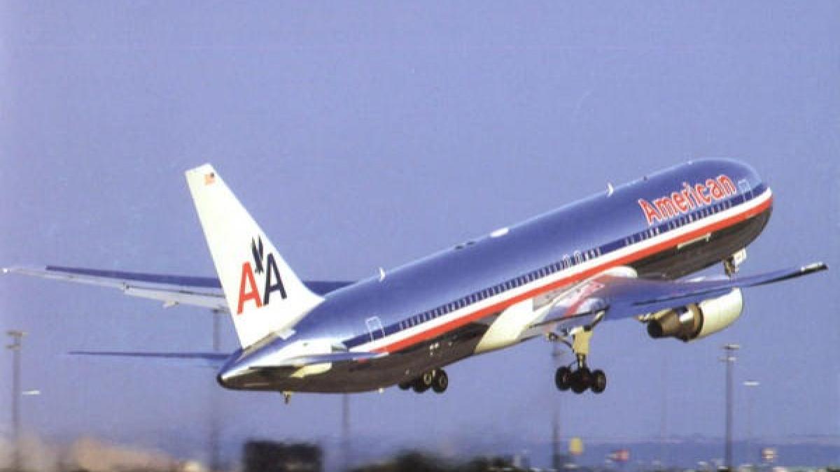 American Airlines, al treilea operator aerian din SUA, în faliment