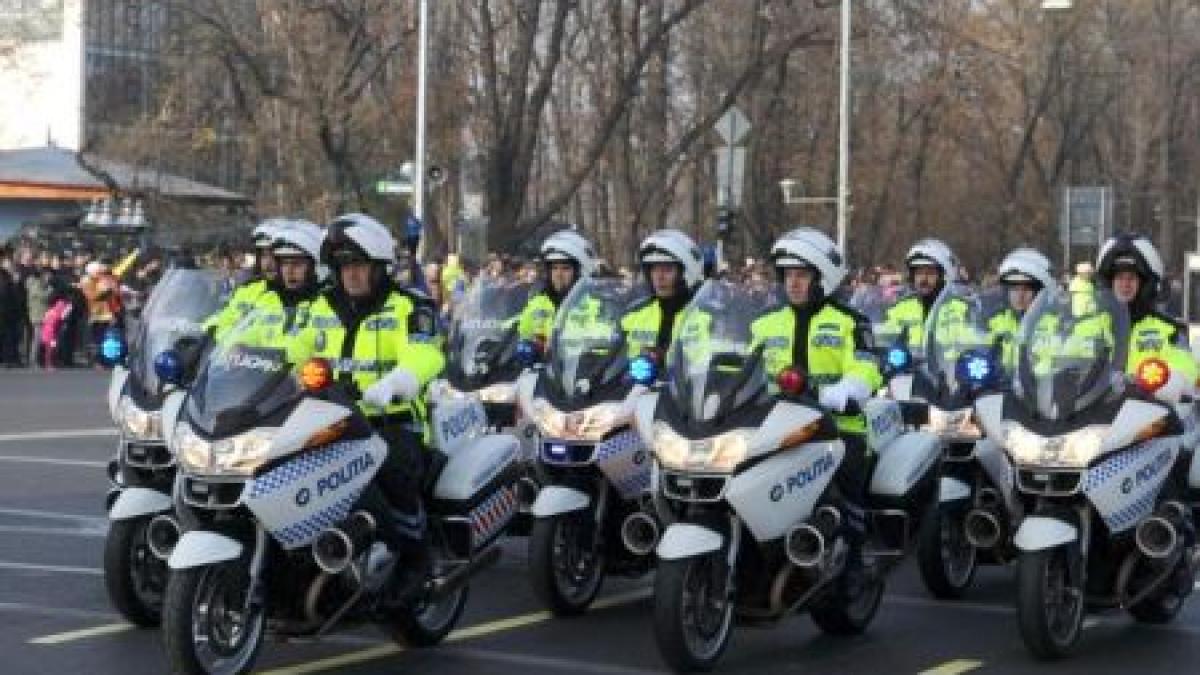 Igaş vrea să demonstreze că bancurile cu poliţişti sunt adevărate. A pus trupele MAI să sărbătorească 1 Decembrie pe 30 noiembrie