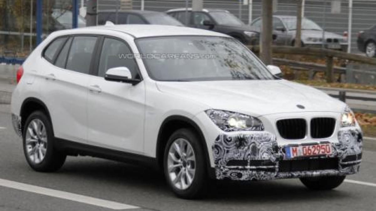 BMW X1 cu facelift, fotografiat pentru prima oară la teste