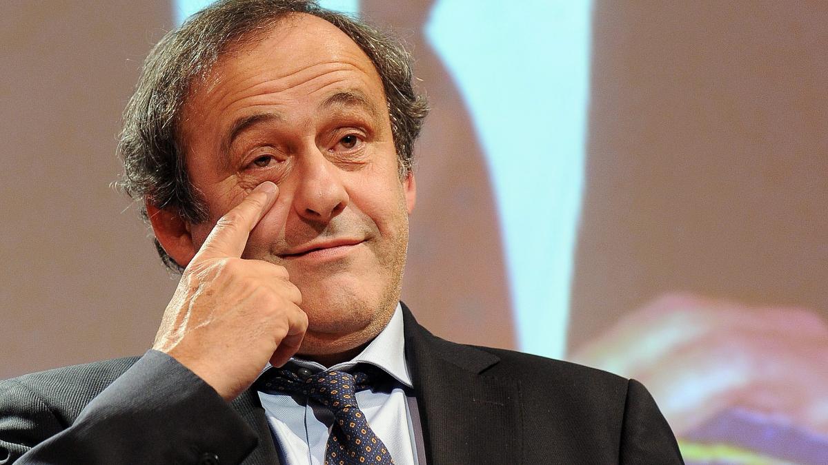 Michel Platini este de acord cu desfăşurarea Cupei Mondiale din 2022 în timpul iernii