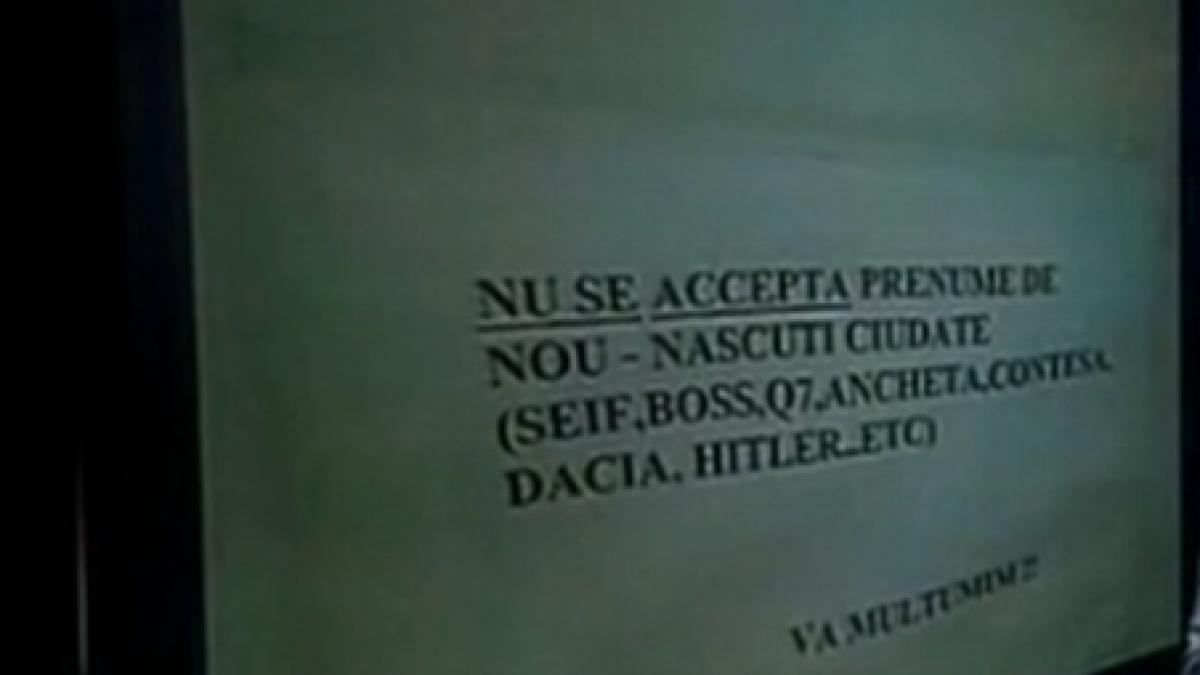 Românii se întrec în anunţuri ciudate. Unii sunt hazlii, alţii certaţi cu gramatica