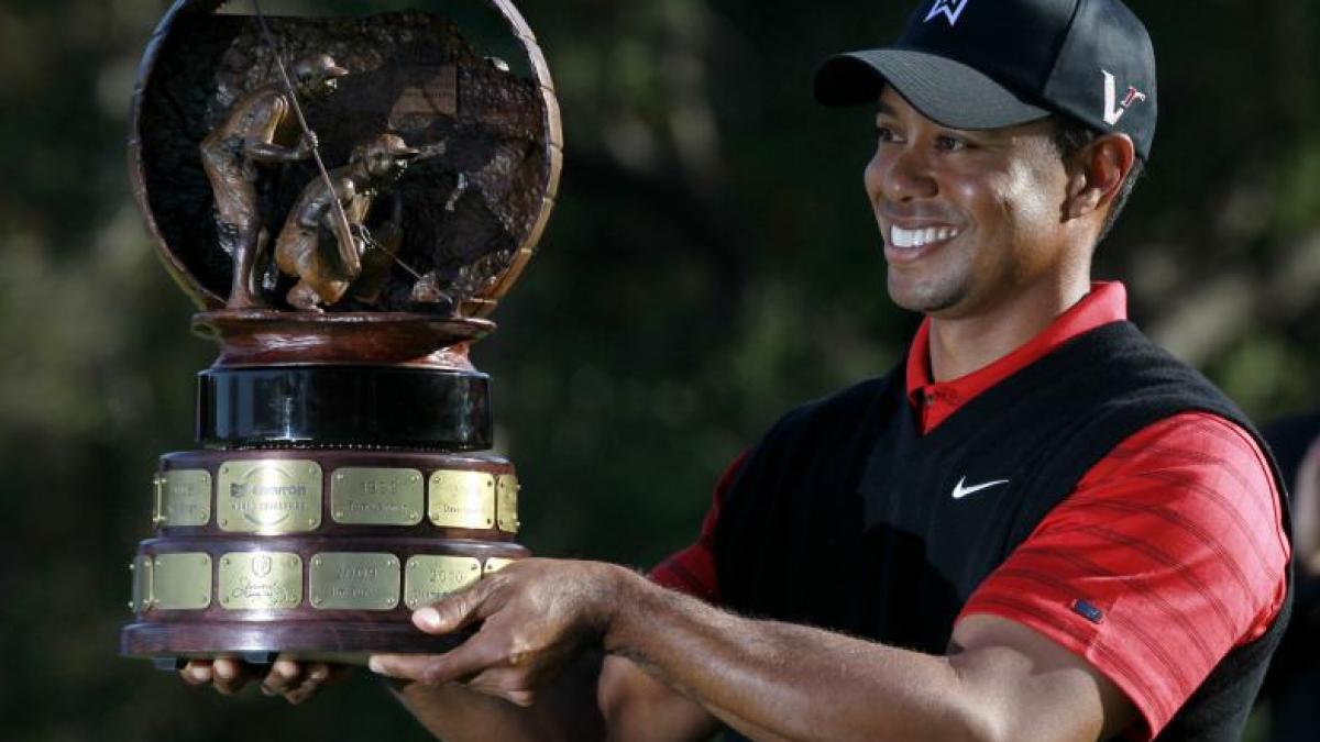 Tiger Woods a câştigat primul turneu după 749 de zile