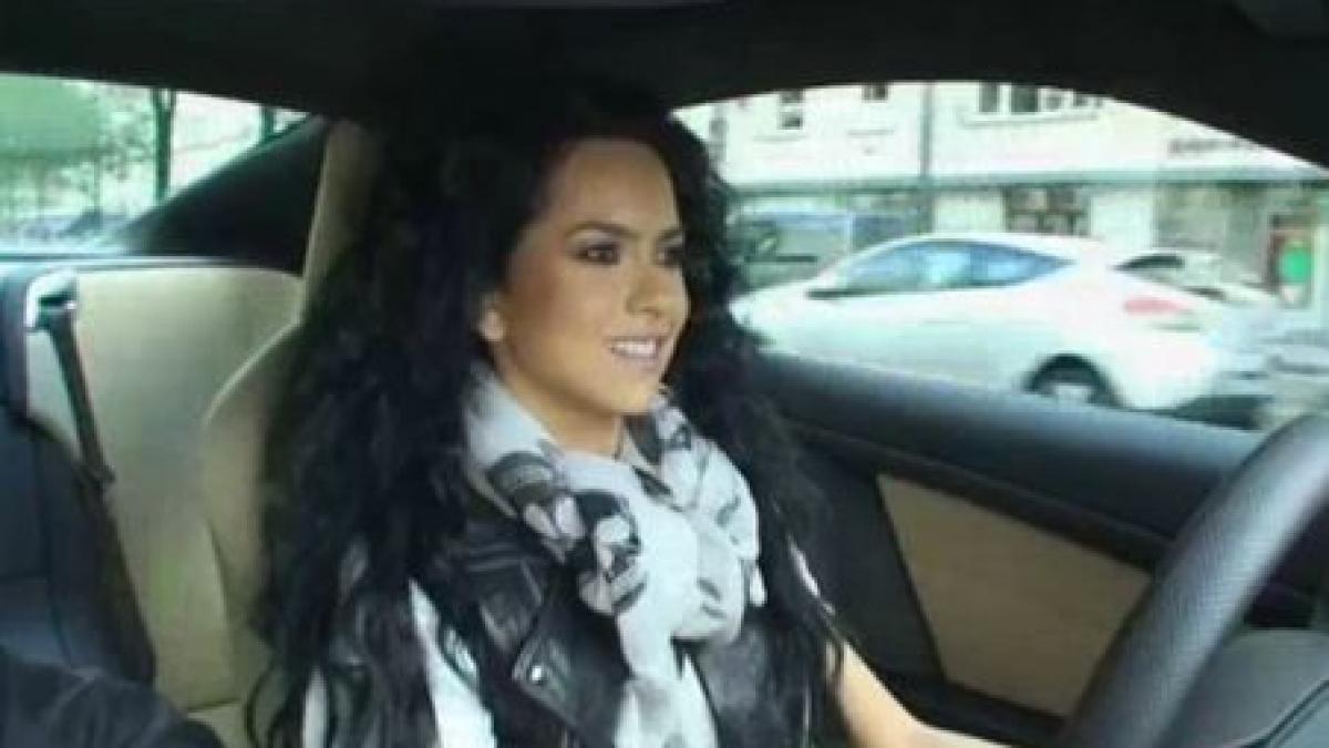 Inna conduce trei supermașini la emisiunea auto franceză Fast Car