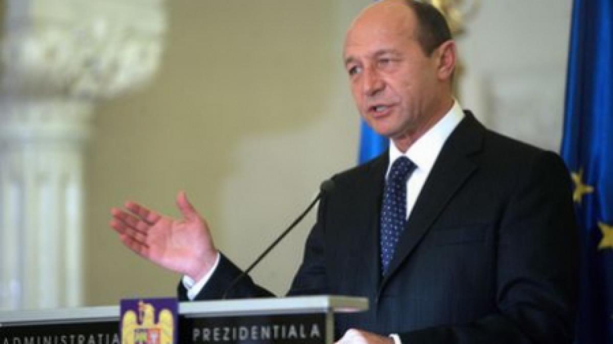 Băsescu: Bocitoarele vechii economii să nu se mai plângă, exportăm mai mult ca în urmă cu 10 ani