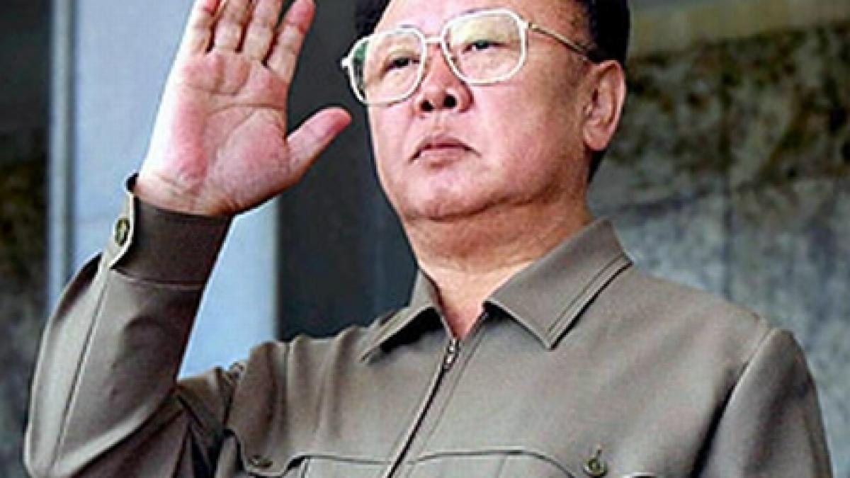 O carte de condoleanţe în memoria lui Kim Jong-il va fi deschisă marţi, la Bucureşti