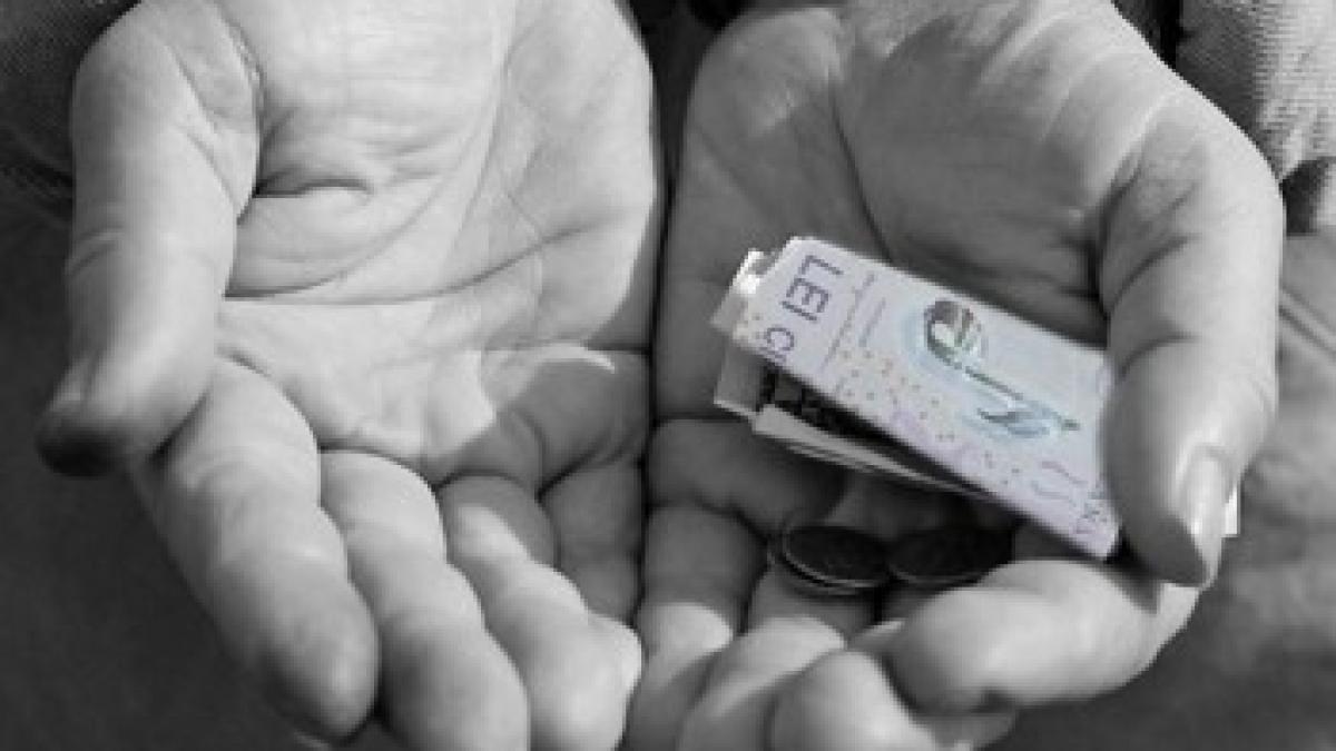 Boc şi optimismul: Nu vom tăia din salarii şi pensii în 2012, dar vom putea apela la banii FMI