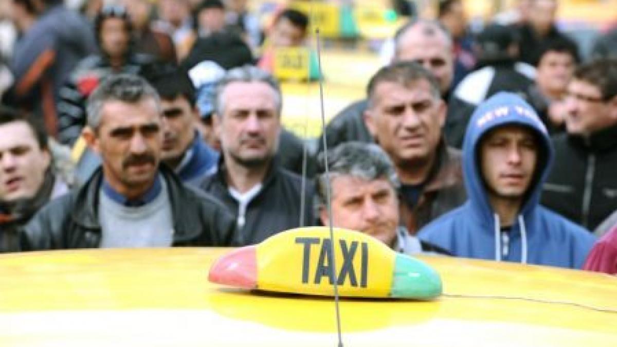 20 de taximetrişti şi-au apărat cu arma dreptul de a opera în zona aeroportului Otopeni. Un bărbat a fost rănit 