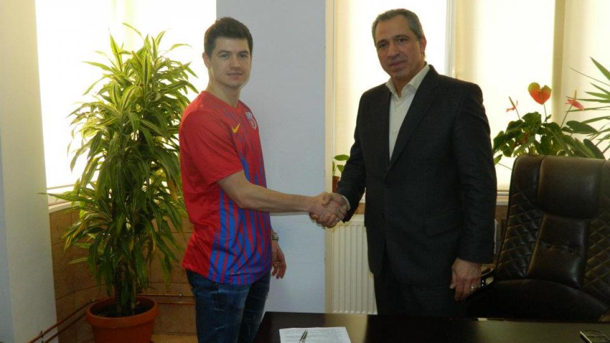 Încă un transfer pentru Steaua: Ovidiu Dănănae a semnat cu roş-albaştrii