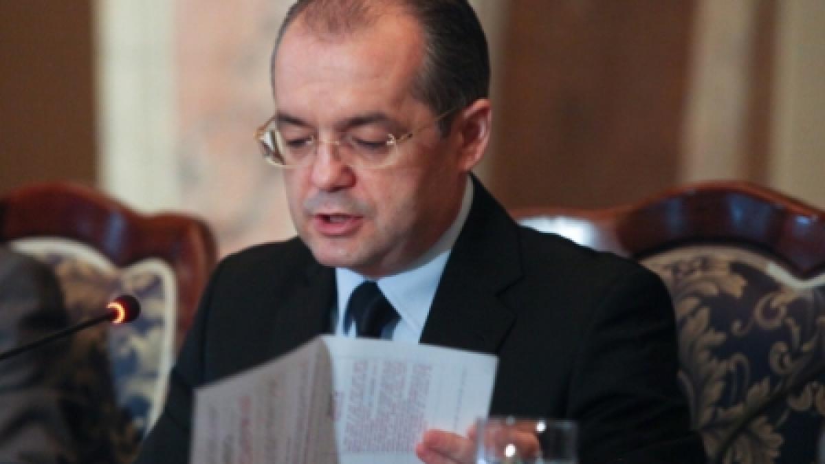 Boc a semnat decizia de numire a lui Andrei Georgescu în funcţia de subsecretar de stat la Sănătate