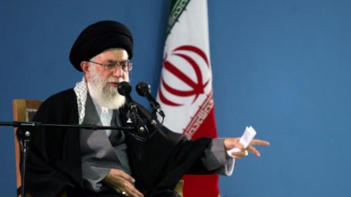 Tensiuni între Statele Unite şi Iran. Teheranul ameninţă cu închiderea strâmtorii Ormuz