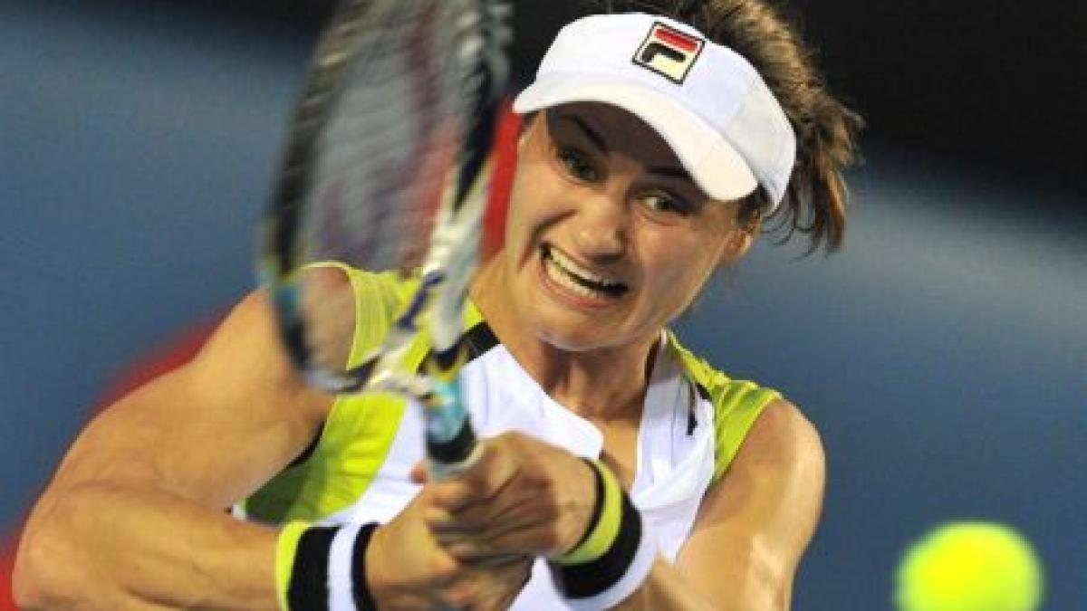 Monica Niculescu s-a calificat în turul doi la Australian Open. Victor Hănescu și Simona Halep, eliminați