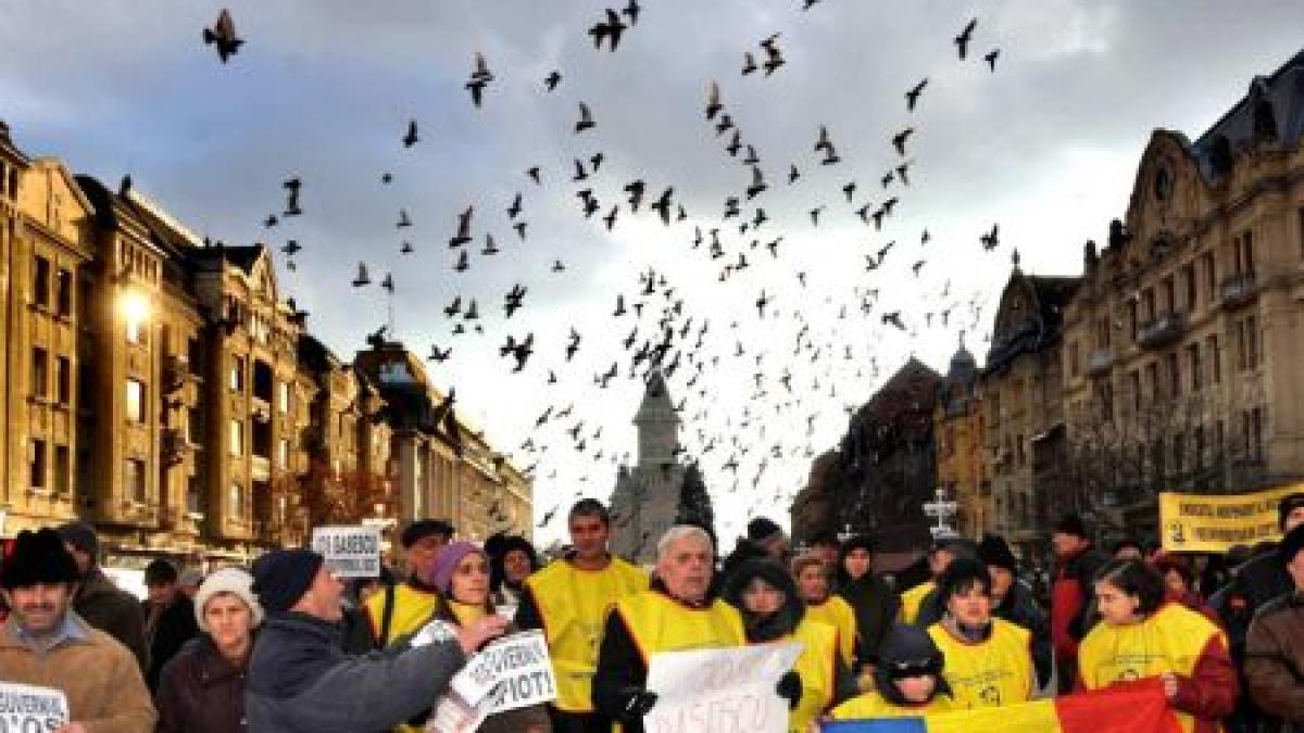 Bilanţul OFICIAL al protestelor: Peste 13.000 de români au ieşit luni în stradă. Vezi în ce judeţe au fost autorizate manifestaţii astăzi