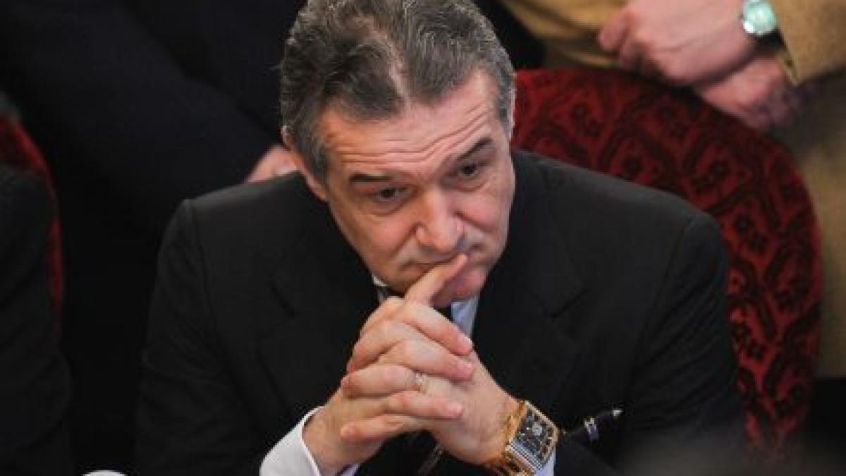 Gigi Becali, dator cu un milion de euro? Doi botosăneni susţin că au fost înşelaţi de afacerist