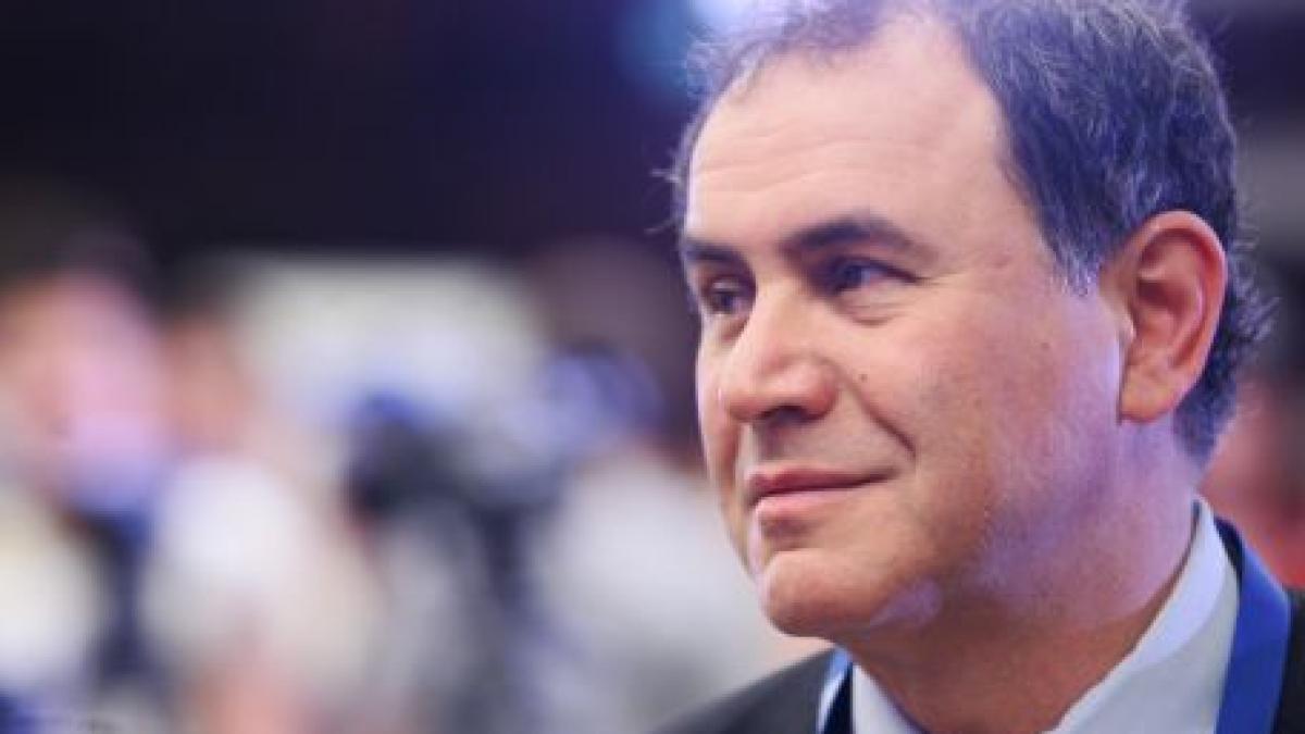 Roubini: Economia Chinei va încetini semnificativ în 2012