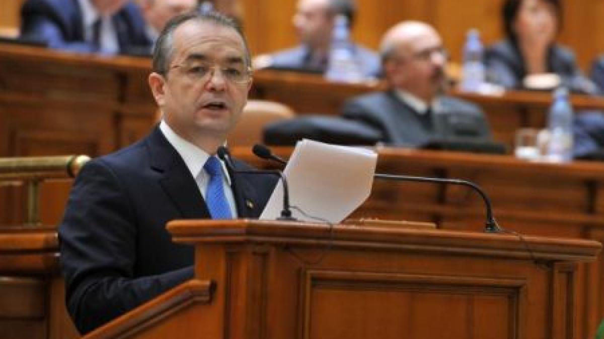 Protestele bagă Parlamentul în şedinţă. Vezi declaraţiile lui Emil Boc. USL, în grevă parlamentară