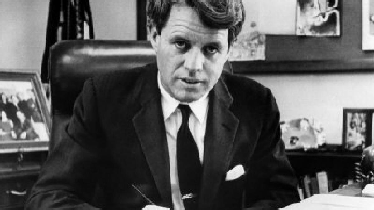 Robert F Kennedy se temea că mafia îi va orbi copiii, într-un atac cu acid, drept răzbunare