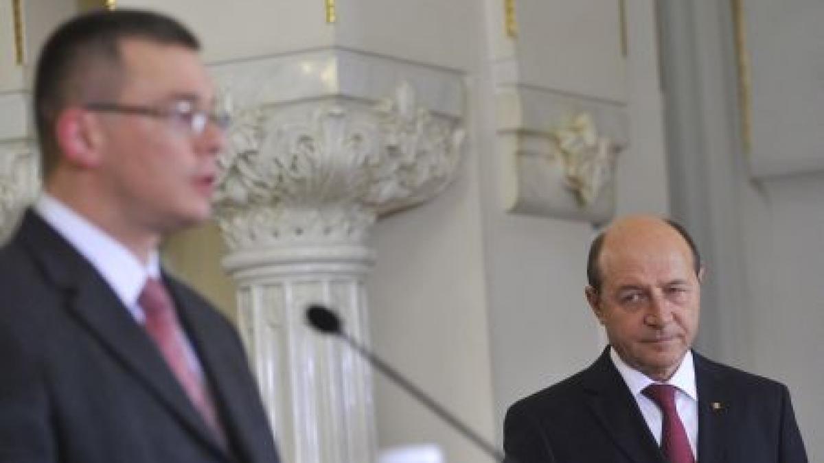 Băsescu nu este primul preşedinte care numeşte un şef de servicii ca premier. Vezi cazuri similare din străinătate