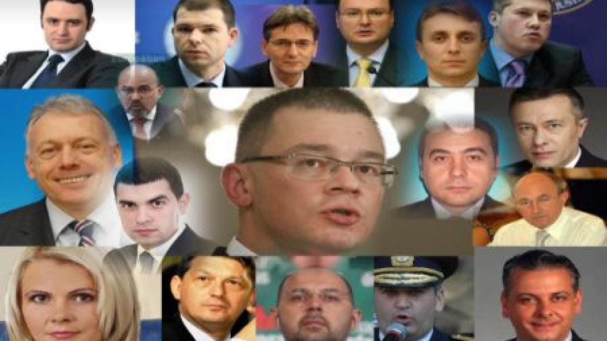 Acesta este GUVERNUL UNGUREANU. Premierul a prezentat miniştrii. &quot;Nu voi fi un prim-ministru care vine ca să plece&quot;