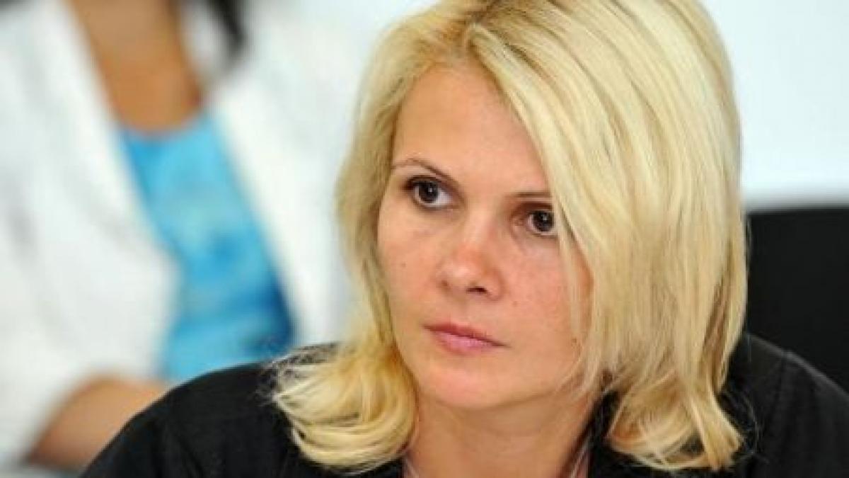 Singura femeie din cabinetul Ungureanu, Claudia Boghicevici, avizată în unanimitate pentru Ministerul Muncii 