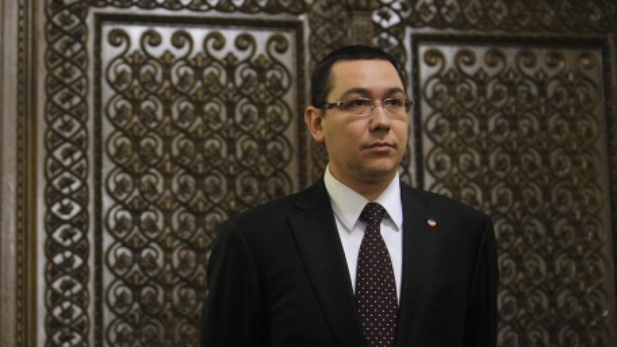 Victor Ponta cere premierului Ungureanu să nu repete greşelile predecesorului, Emil Boc