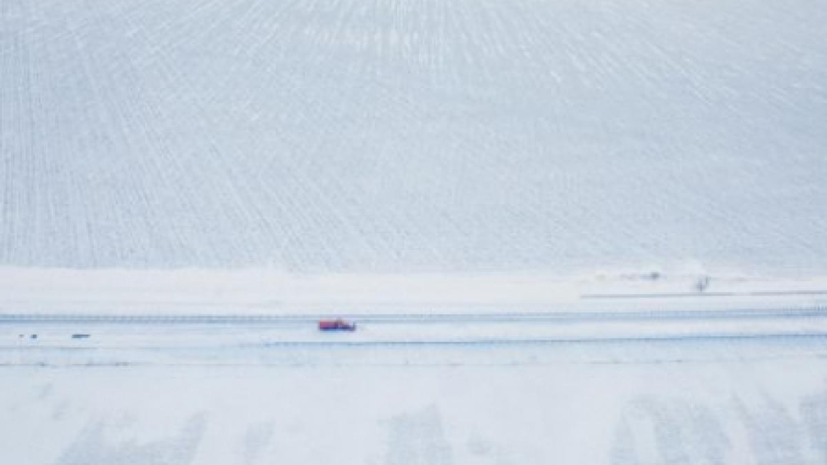 CNADNR: Autostrada A2, opt drumuri naţionale şi autostrăzi închise din cauza condiţiilor meteo