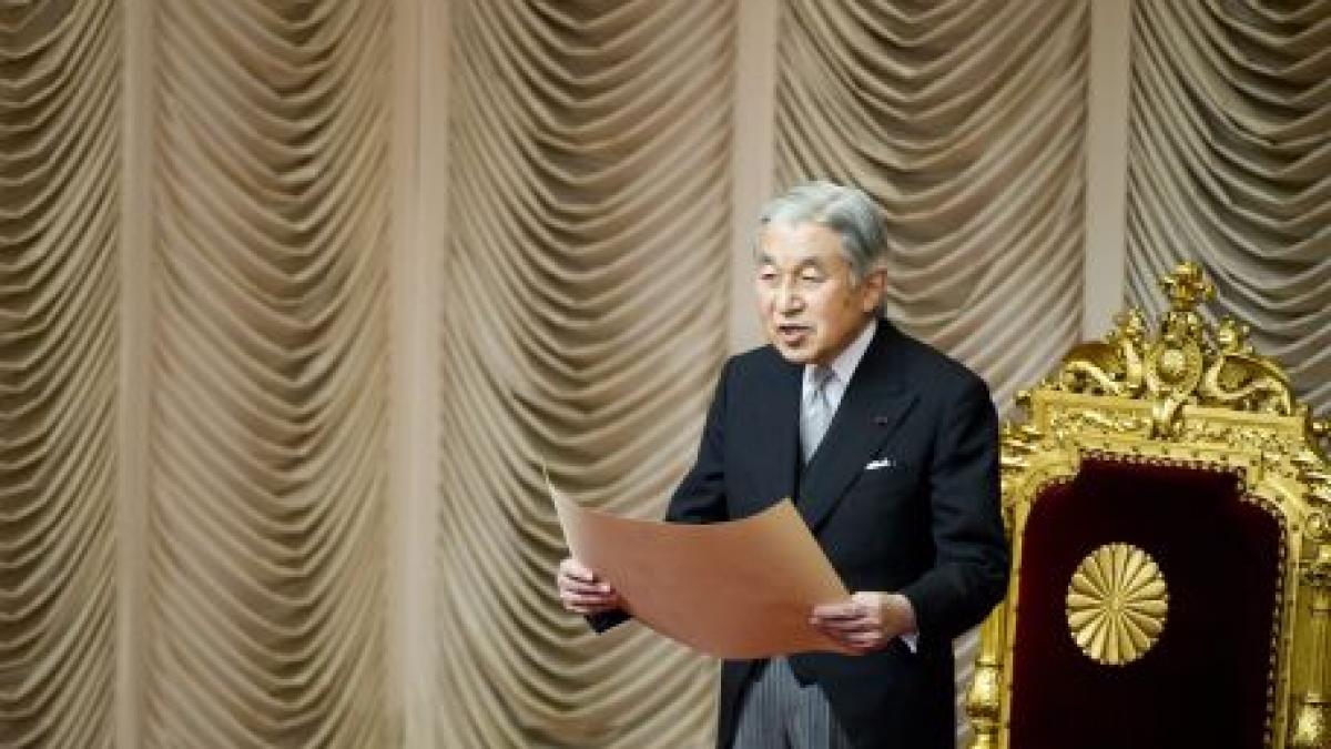 Împăratul Japoniei Akihito va fi supus unei operaţii de pontaj coronarian