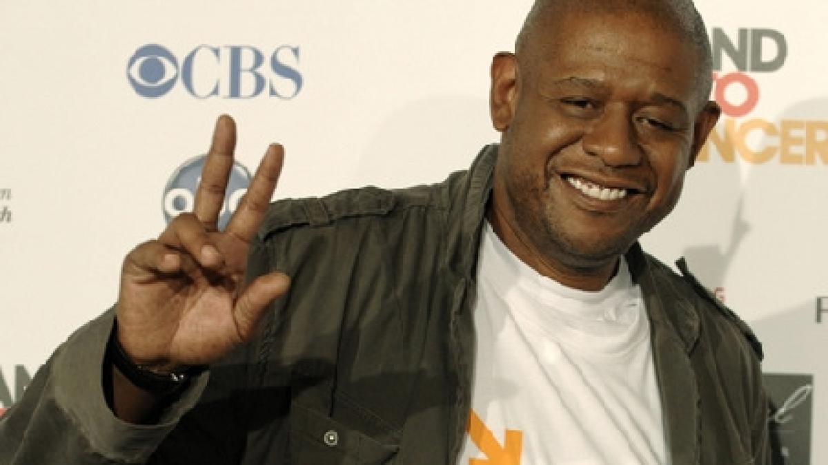 Forest Whitaker va interpreta rolul lui Desmond Tutu, primul arhiepiscop de culoare din Cape Town