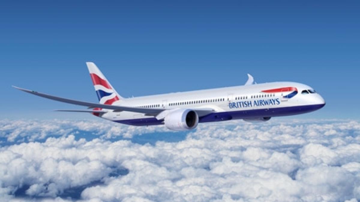 Însoţitor de bord al companiei British Airways, arestat pentru o ameninţare cu bombă