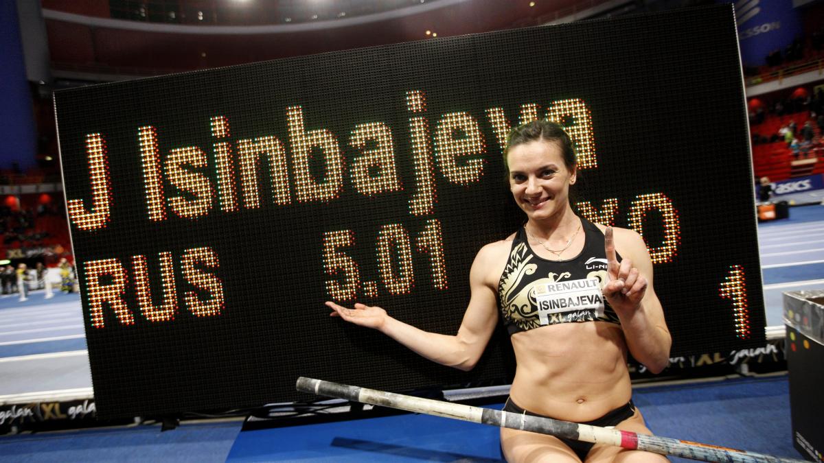 Yelena Isinbayeva a stabilit un nou record mondial în sală la săritura cu prăjina