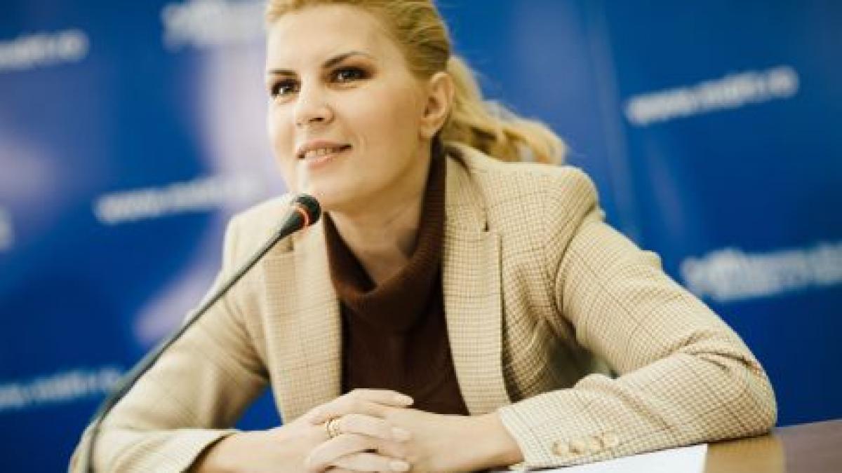 Elena Udrea consumă alimente pentru mărirea hemoglobinei: Toată săptămâna numai fier am mâncat