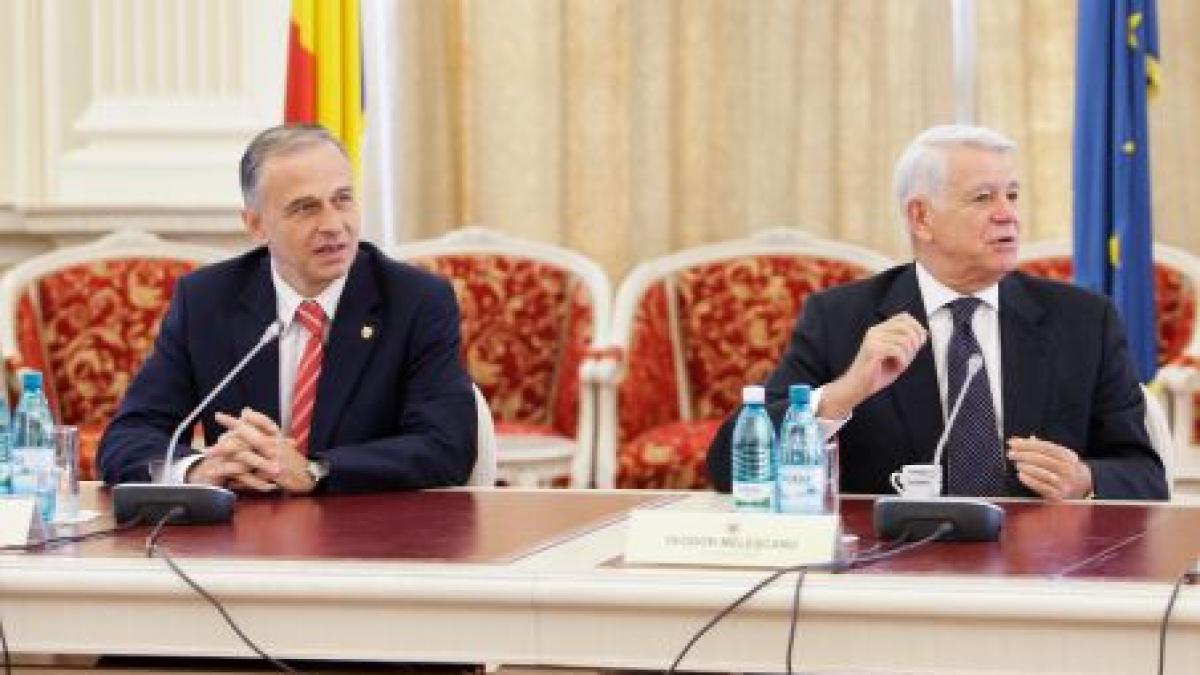 Geoană şi Gust, prezenţi la votarea lui Meleşcanu în funcţia de şef al SIE