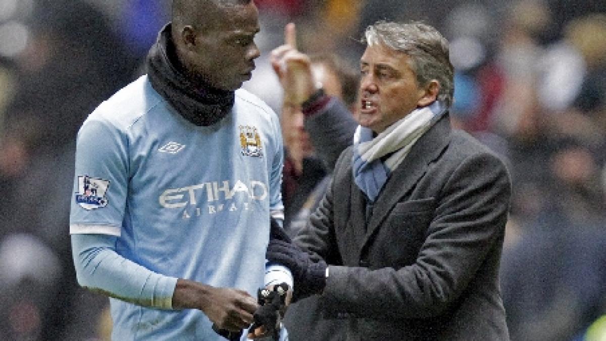 Balotelli, amendat cu 250.000 de lire sterline. Vezi de ce l-a sfătuit Mancini să se însoare