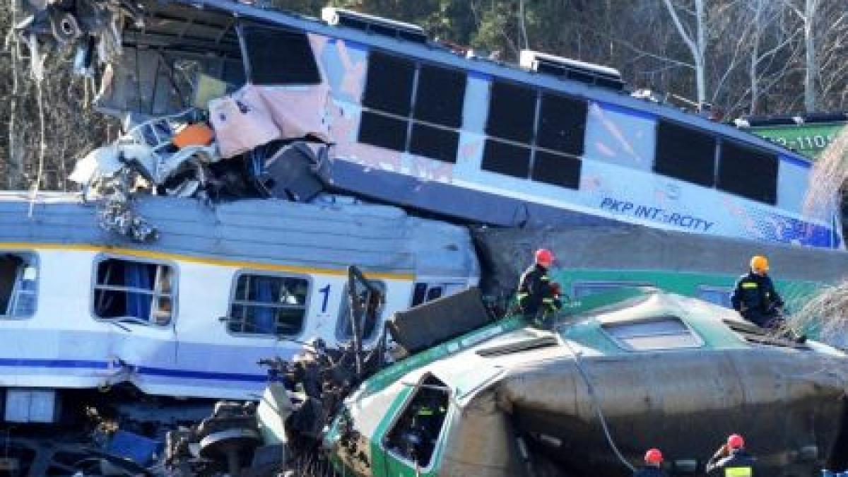 DEZASTRUL feroviar din Polonia. Cine este vinovat de producerea accidentului 