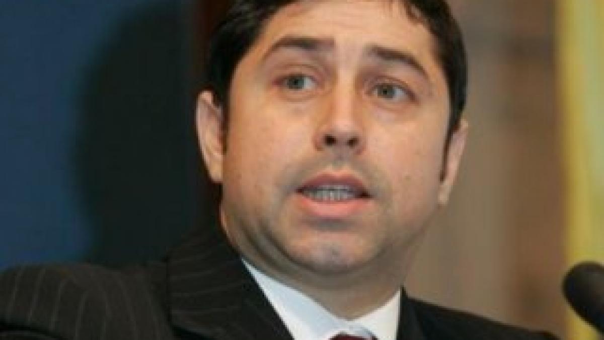 Cristian David, fost ministru de Interne: Vlădan a fost angajat din SURSE INTERNE în M.A.I. 