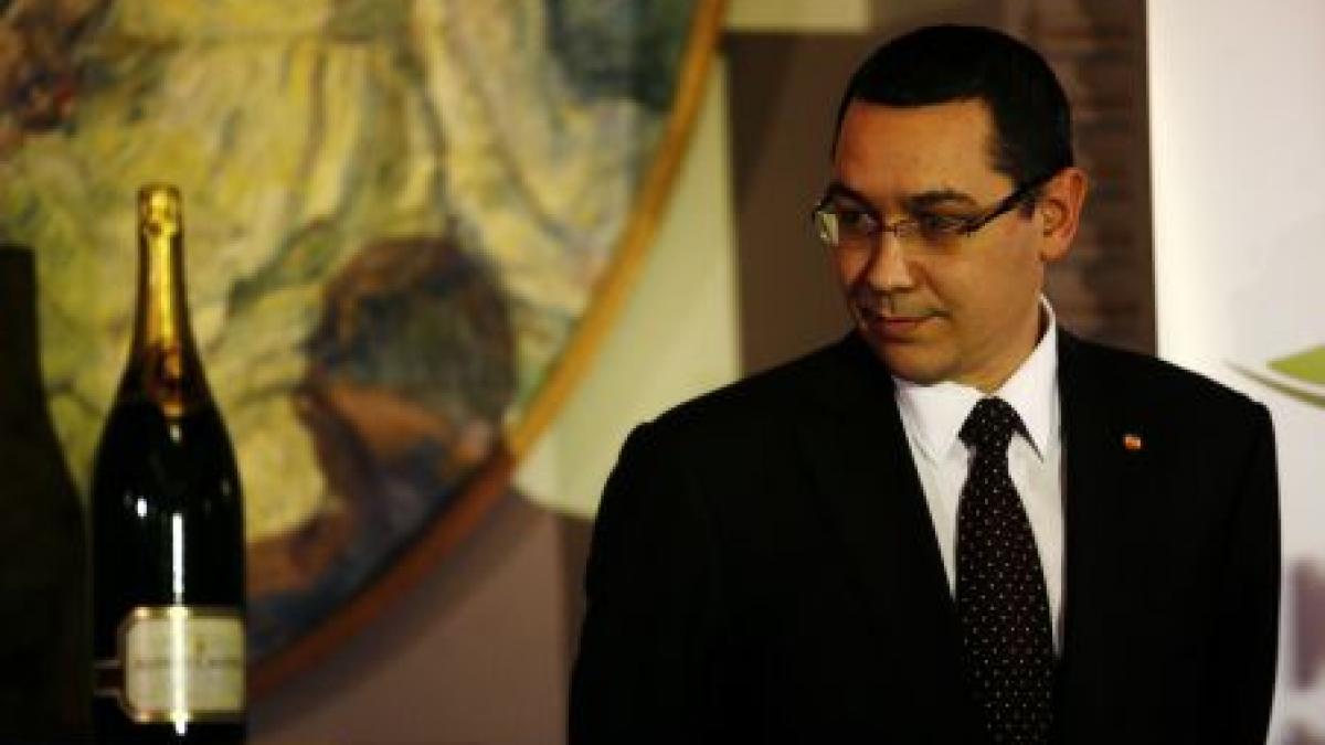 Victor Ponta: Udrea şi Anastase au adus nişte tineri să îl aplaude pe preşedinte