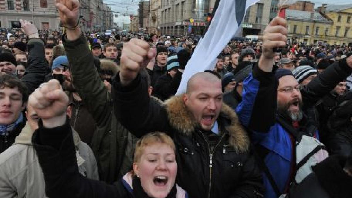 Opoziţia rusă estimează că sunt 25.000 de manifestanţi la Moscova. Autorităţile vorbesc de 10.000 de oameni