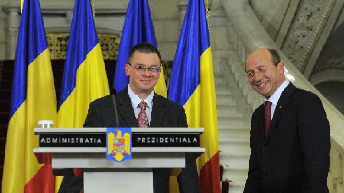 Băsescu şi Ungureanu au analizat azi la Cotroceni &quot;reîntregirea&quot; salariilor şi scăderea CAS