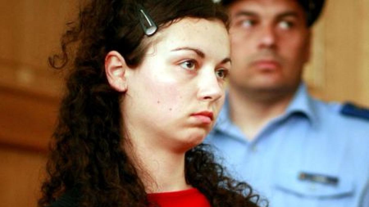 Carmen Bejan, studenta criminală de la Medicină, se căsătoreşte. Viitorul soţ a făcut 10 ani de închisoare