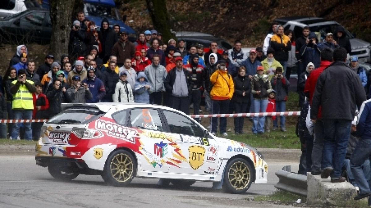 Circulaţia pe DN 1 A Ploieşti - Braşov, blocată sâmbătă pe timpul Raliului Braşovului