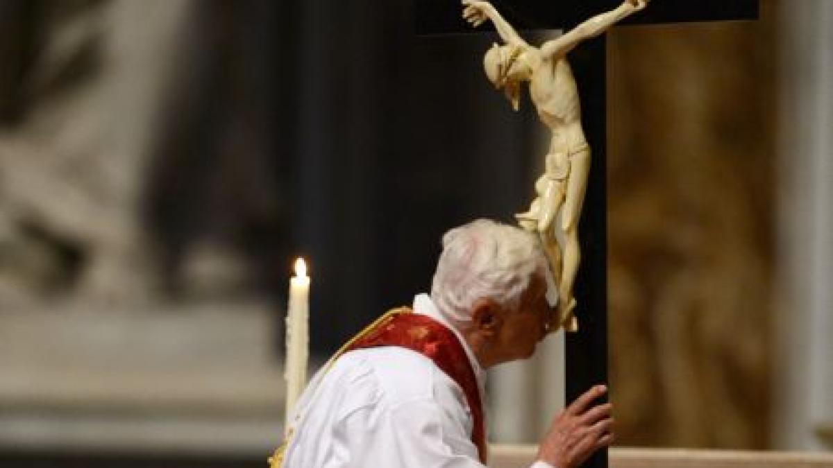 Suveranul Pontif a condus ceremonialul Drum al Crucii