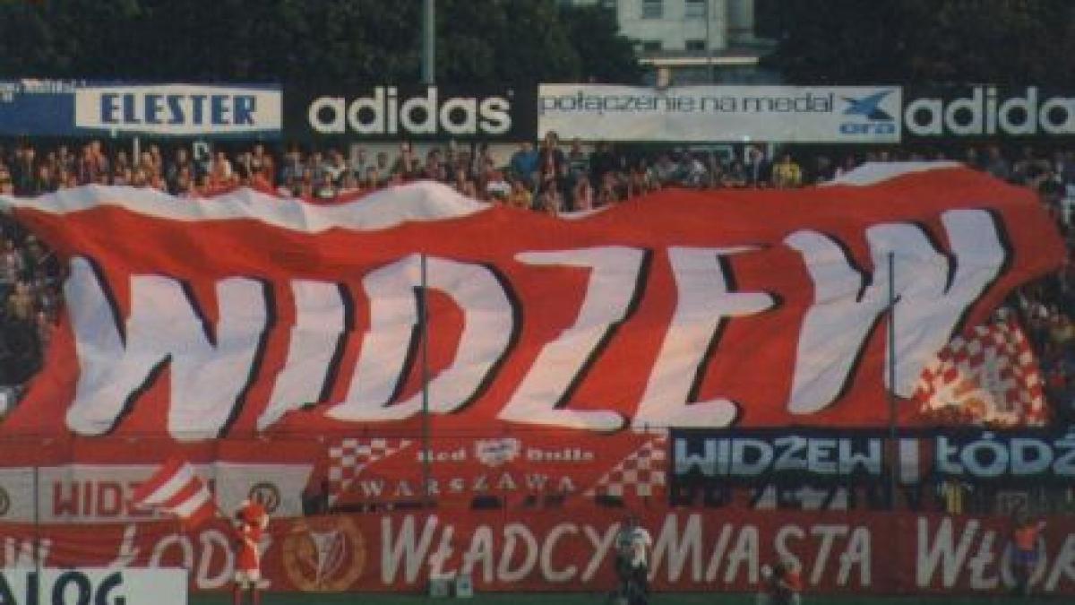 Polonia: Anchetă privind vânzarea unor tricouri cu mesaje antisemite lângă stadionul Widzew Lodz