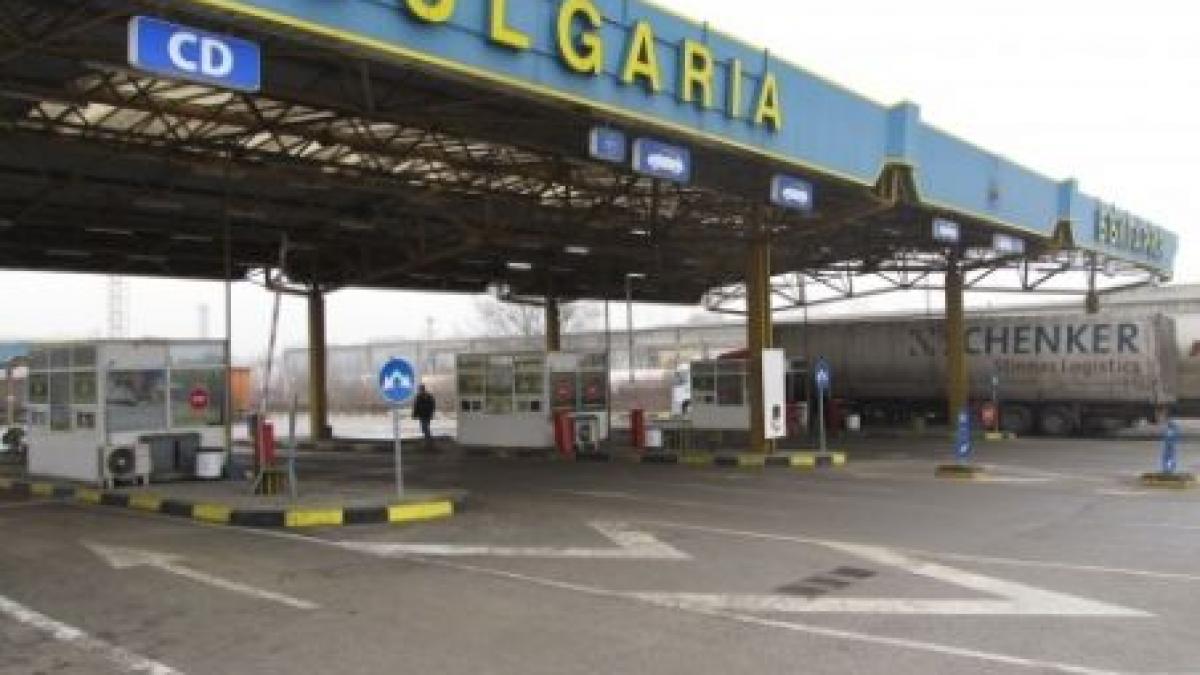 Românii s-au înghesuit să petreacă sărbătorile în staţiunile bulgăreşti