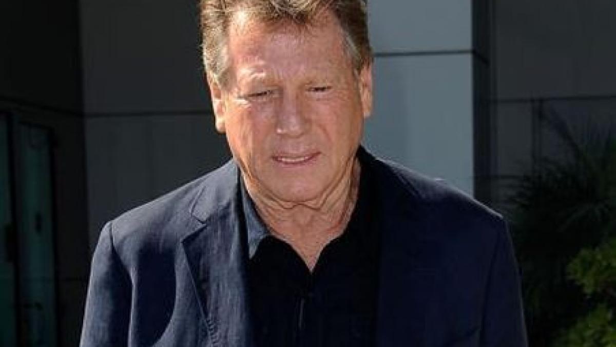 Actorul Ryan O'Neal, diagnosticat cu cancer în stadiul patru