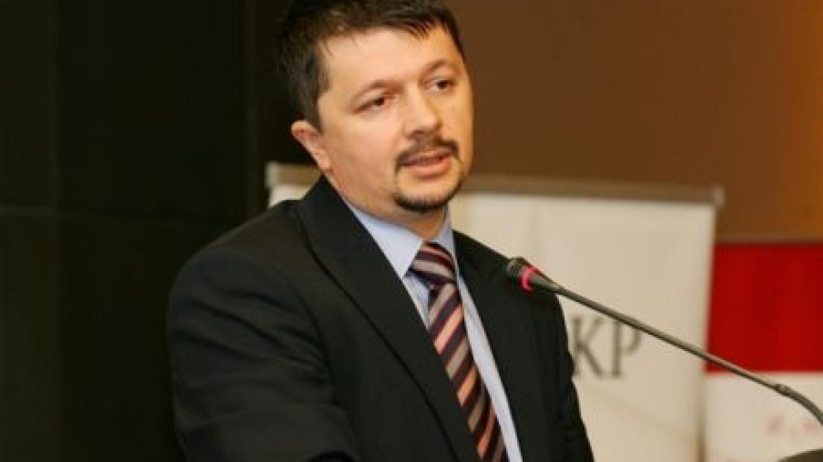 Dragoş Doroş, partener al casei de avocatură NNDKP, numit secretar de stat la Finanţe