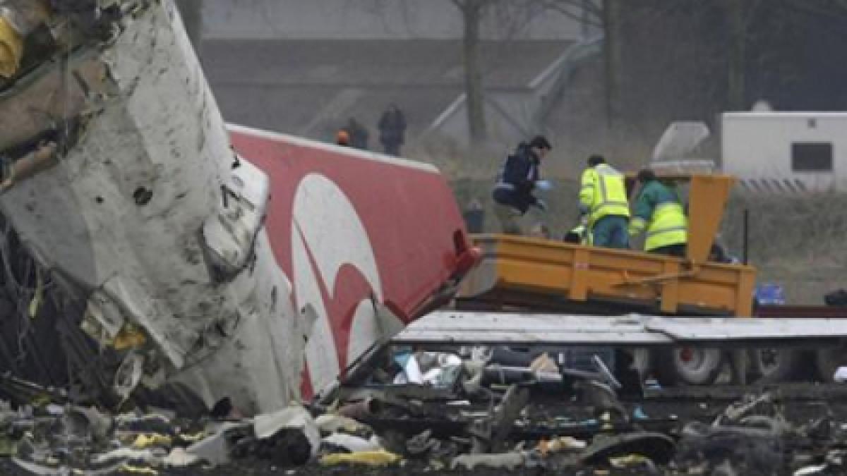 Un avion cu 130 de persoane s-a prăbuşit în Pakistan. Toţi pasagerii sunt morţi