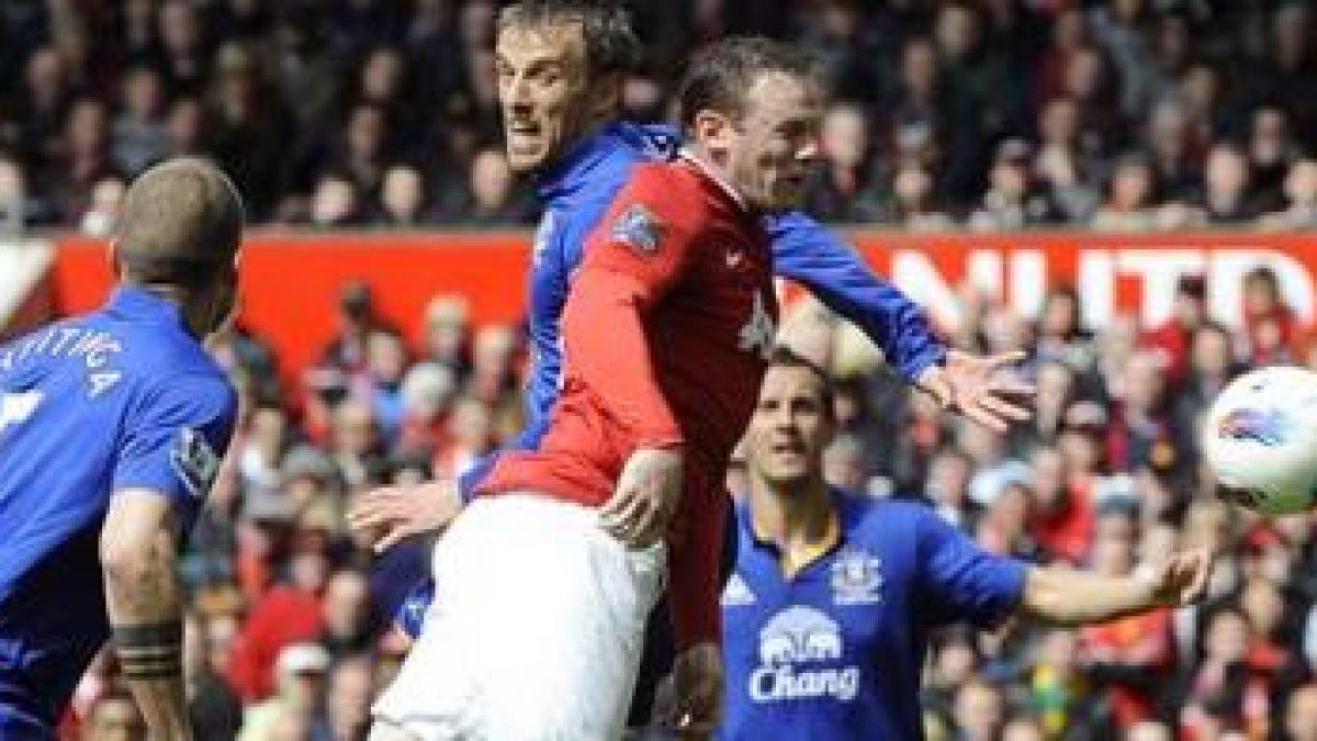 Everton scoate o remiză incredibilă la Manchester United și relansează campionatul în Premier League