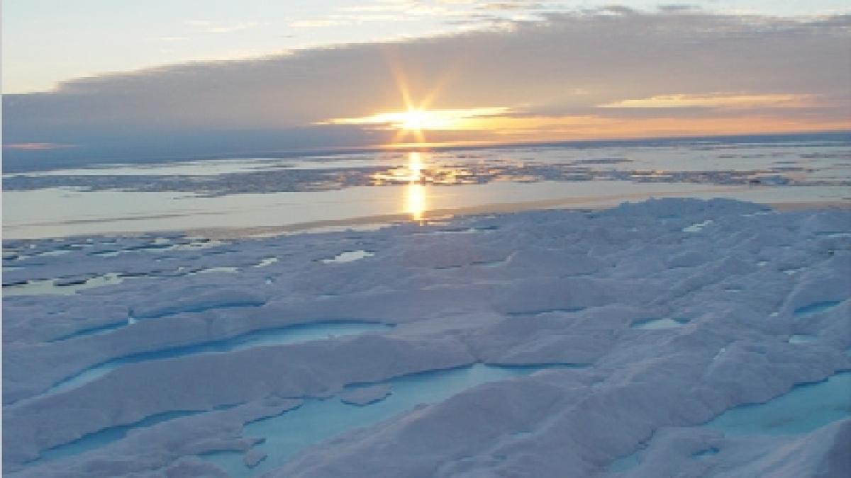 Apele de la suprafaţa Oceanului Arctic, responsabile pentru încălzirea globală? Studiul care îţi schimbă opinia despre gazele de seră