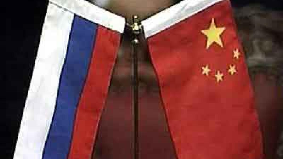 China şi Rusia semnează contracte în valoare de 15 miliarde de dolari