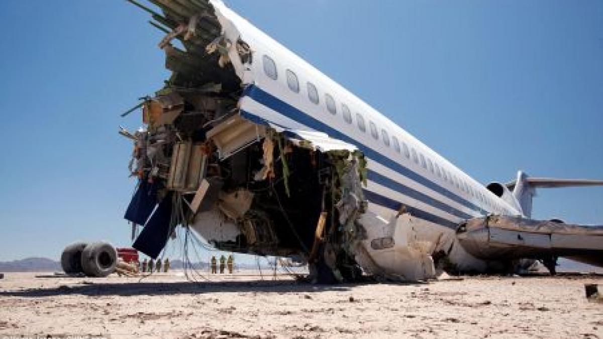 Un Boeing 727, prăbuşit în deşertul Mexicului ... în numele ştiinţei